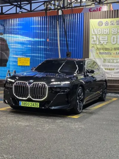 BMW 7-Series 2025, 13900 км, за 104234.58 USD