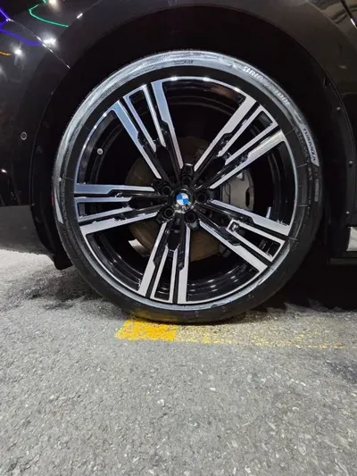 BMW 7-Series 2025, 13900 км, за 104234.58 USD