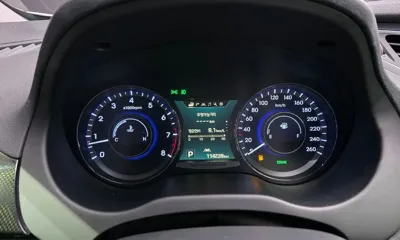 Hyundai Grandeur 2016, 114239 км, за 7100.98 USD - фото 8