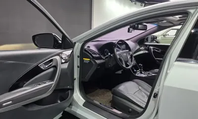 Hyundai Grandeur 2016, 114239 км, за 7100.98 USD - фото 10
