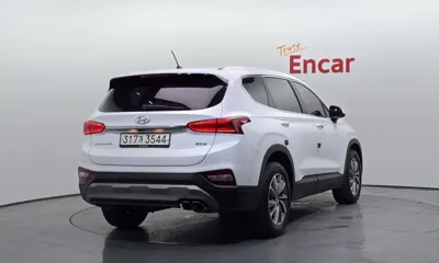 Hyundai Santafe 2019, 112960 км, за 10305.89 USD