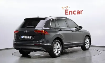 Volkswagen Tiguan 2020, 117755 км, за 12046.62 USD