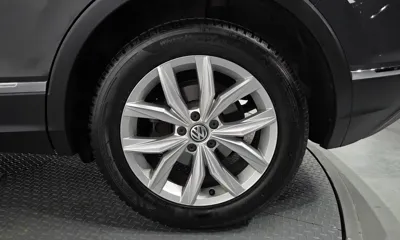 Volkswagen Tiguan 2020, 117755 км, за 12046.62 USD