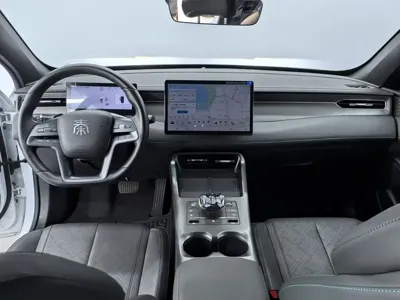 BYD Qin Plus 2025, 16299 км, за 13066.26 USD - фото 12