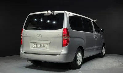 Hyundai Starex 2015, 93752 км, за 6478.06 USD
