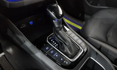 Hyundai Ioniq 2020, 120841 км, за 10437.18 USD - фото 9