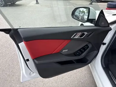 BMW 2 Series 2025, 1000 км, за 20423.38 USD