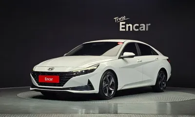 Hyundai Avante · 2021 год