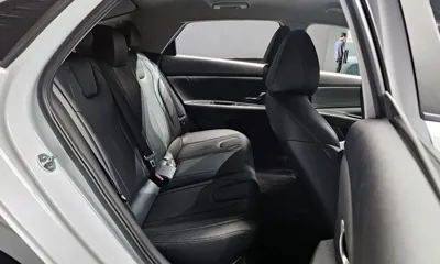 Hyundai Avante 2021, 49744 км, за 12034.88 USD - фото 11