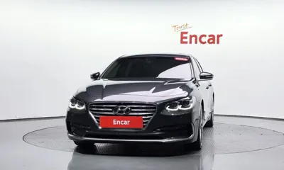 Hyundai Grandeur 2018, 107731 км, за 10744.28 USD