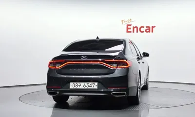Hyundai Grandeur 2018, 107731 км, за 10744.28 USD