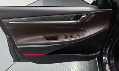 Hyundai Grandeur 2018, 107731 км, за 10744.28 USD - фото 24