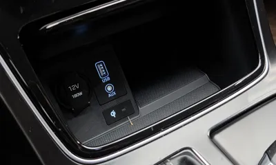 Hyundai Grandeur 2018, 107731 км, за 10744.28 USD - фото 30