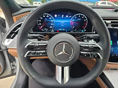 Mercedes-Benz E-Class 2024, 9731 км, за 58541.56 USD - фото 9