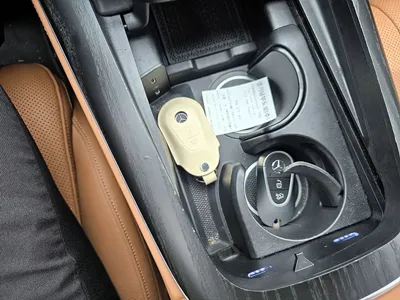 Mercedes-Benz E-Class 2024, 9731 км, за 58541.56 USD - фото 15