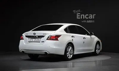 Nissan Altima 2014, 164092 км, за 1889.25 USD