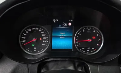 Mercedes-Benz C-Class 2020, 59075 км, за 14756.54 USD - фото 8