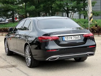 Mercedes-Benz E-Class 2023, 37021 км, за 34713.63 USD