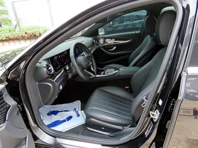 Mercedes-Benz E-Class 2023, 37021 км, за 34713.63 USD