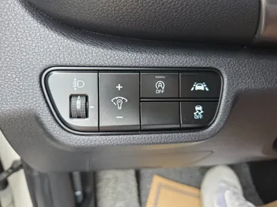 Kia Seltos 2020, 85666 км, за 10108.97 USD - фото 9