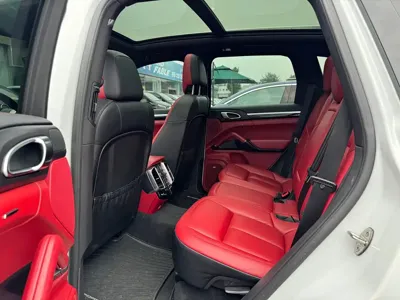 Porsche Cayenne 2015, 83000 км, за 29134.22 USD - фото 14