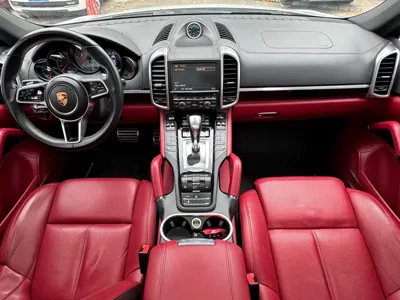 Porsche Cayenne 2015, 83000 км, за 29134.22 USD - фото 16
