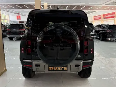 Land Rover Defender 2024, 34000 км, за 96819.78 USD - фото 6