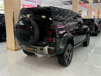 Land Rover Defender 2024, 34000 км, за 96819.78 USD - фото 7