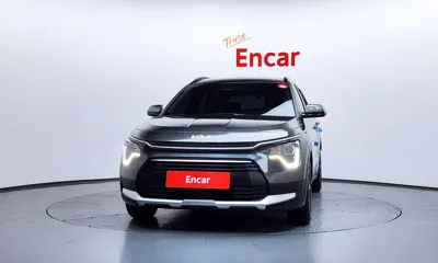 Kia Niro 2023, 64926 км, за 15005.3 USD
