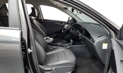 Kia Niro 2023, 64926 км, за 15005.3 USD - фото 11