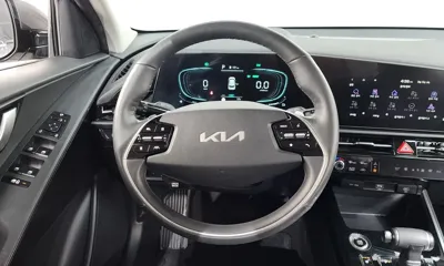 Kia Niro 2023, 64926 км, за 15005.3 USD - фото 13