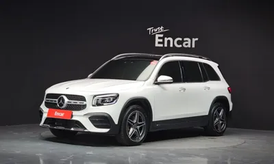 Mercedes-Benz GLB-Class · 2023 год