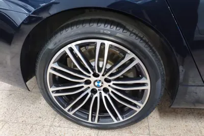 BMW 5 Series 2018, 57699 км, за 28355 USD - фото 10
