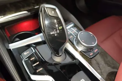 BMW 5 Series 2018, 57699 км, за 28355 USD - фото 15