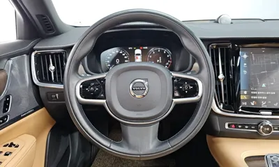 Volvo S90 2021, 41578 км, за 21185.41 USD - фото 13