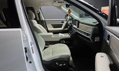 Hyundai Santafe 2024, 39528 км, за 65636.08 USD - фото 26