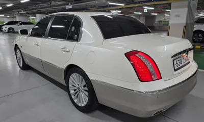 Kia Opirus 2011, 158744 км, за 2605.86 USD