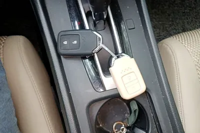 Honda Jade 2014, 74800 км, за 7557 USD