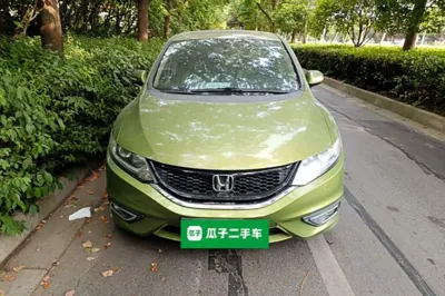 Honda Jade 2014, 74800 км, за 7557 USD