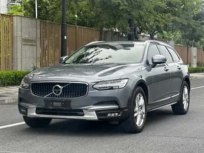 Volvo V90 · 2019 год