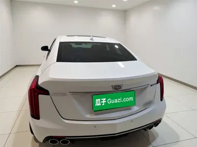 Cadillac CT5 2021, 37000 км, за 17298.01 USD