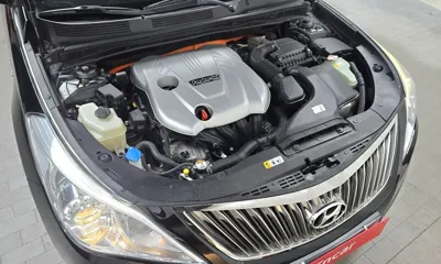 Hyundai Grandeur 2015, 177953 км, за 4618.43 USD - фото 6