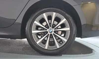 BMW 3-Series 2024, 35428 км, за 23549.33 USD - фото 21