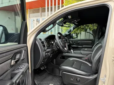 RAM Ram Trucks 2023, 25000 км, за 120703.38 USD - фото 7