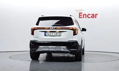 Kia Seltos 2023, 54303 км, за 16224.38 USD