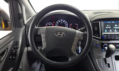 Hyundai Starex 2020, 41774 км, за 13224.76 USD - фото 14
