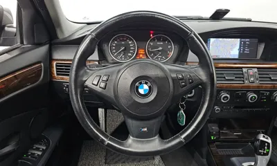 BMW 5-Series 2009, 117302 км, за 3633.96 USD - фото 16