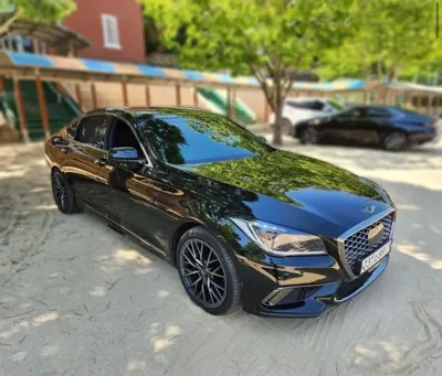 Genesis G80 · 2019 год