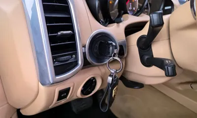 Porsche Cayenne 2013, 113953 км, за 18753.28 USD - фото 17