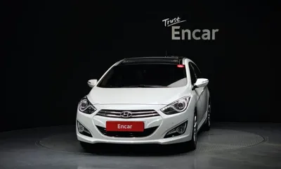 Hyundai i40 2014, 123311 км, за 4923.2 USD